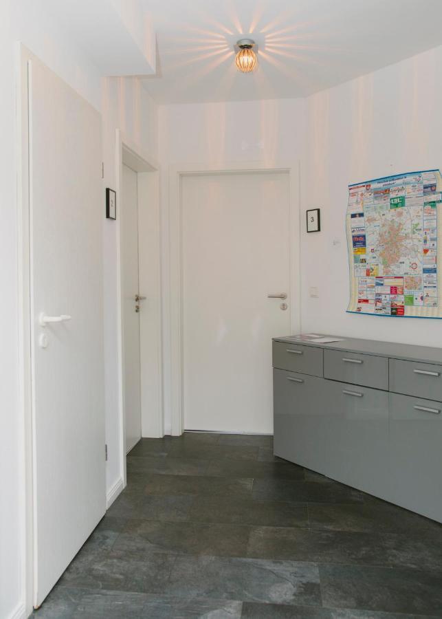 Gaestehaus Vigliarolo Gewerblich Jedes Zimmer Eigenes Bad Gemeinschaftskueche Elmshorn Luaran gambar